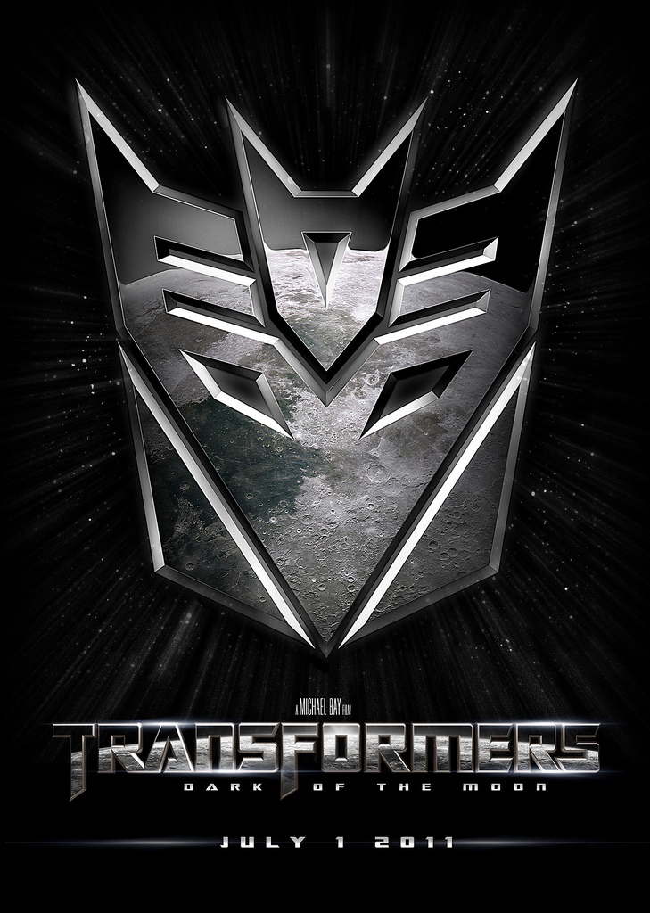 transformersdarkofthemoonwallpaper1 Transformer movie franchise has 