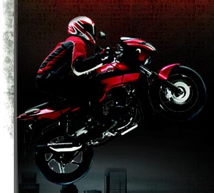Pulsar Maniacs - www.motoroids.com