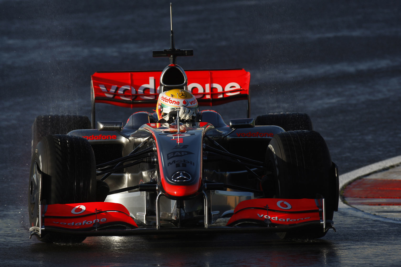 f1 wallpaper car 2009 26 Rossi might switch