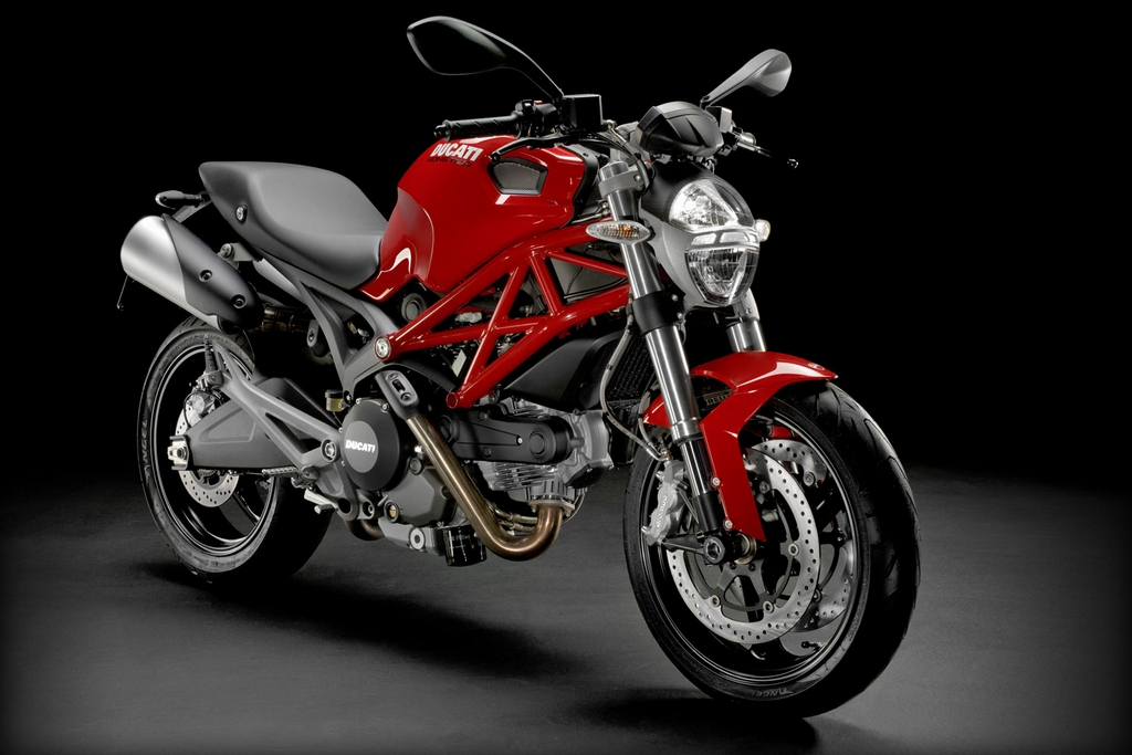 2011 DucatiMonster7951