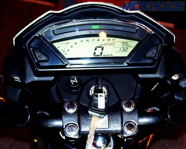 Honda CB Trigger 4 600x481 Honda CB Trigger Unveiled. Targeted at Apache RTR and FZ Series