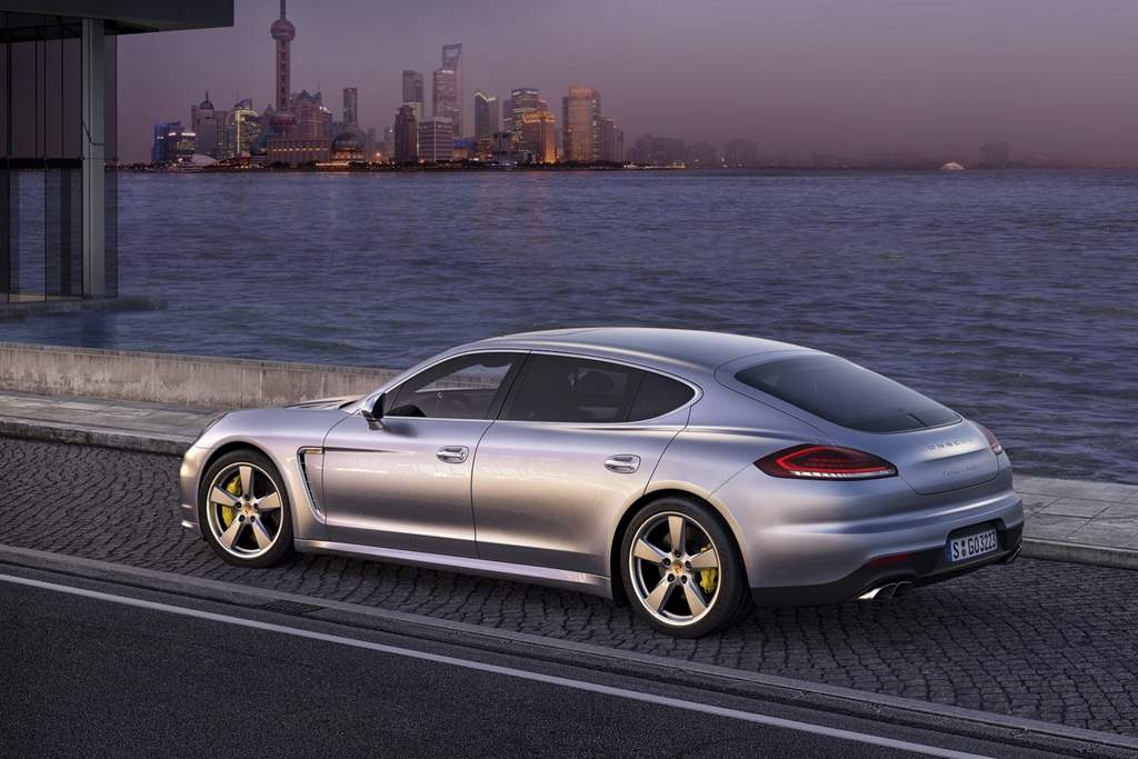 variant surgery soon Shanghai Porsche Plastic PDK Panamera options LED gets Gallery engine Details debut China April 2014 Plastic surgery of 2014 Porsche Panamera will debut in Shanghai. Gallery and details usmagazinews blogspot com 