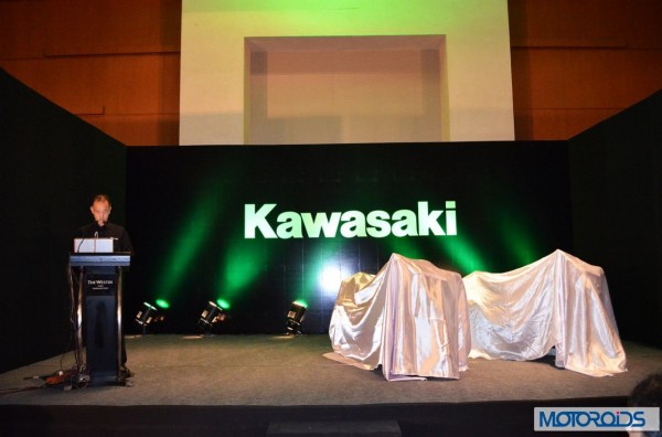 Kawasaki Ninja 300 India 1 600x396 Kawasaki Ninja 300 India launch: Image gallery and specs
