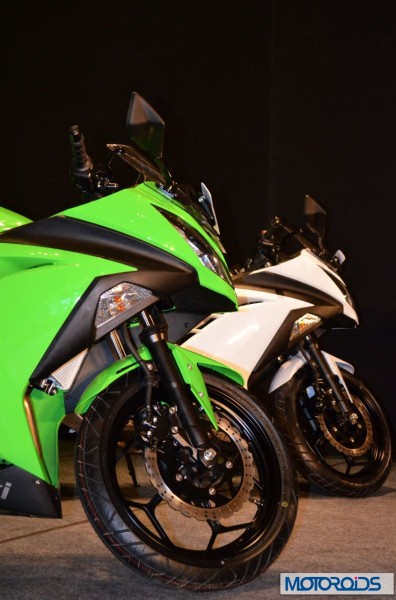Kawasaki Ninja 300 India 17 396x600 Kawasaki Ninja 300 India launch: Image gallery and specs
