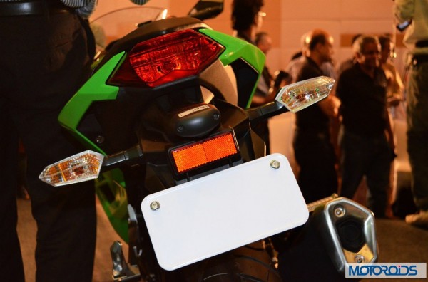 Kawasaki Ninja 300 India 21 600x396 Kawasaki Ninja 300 India launch: Image gallery and specs