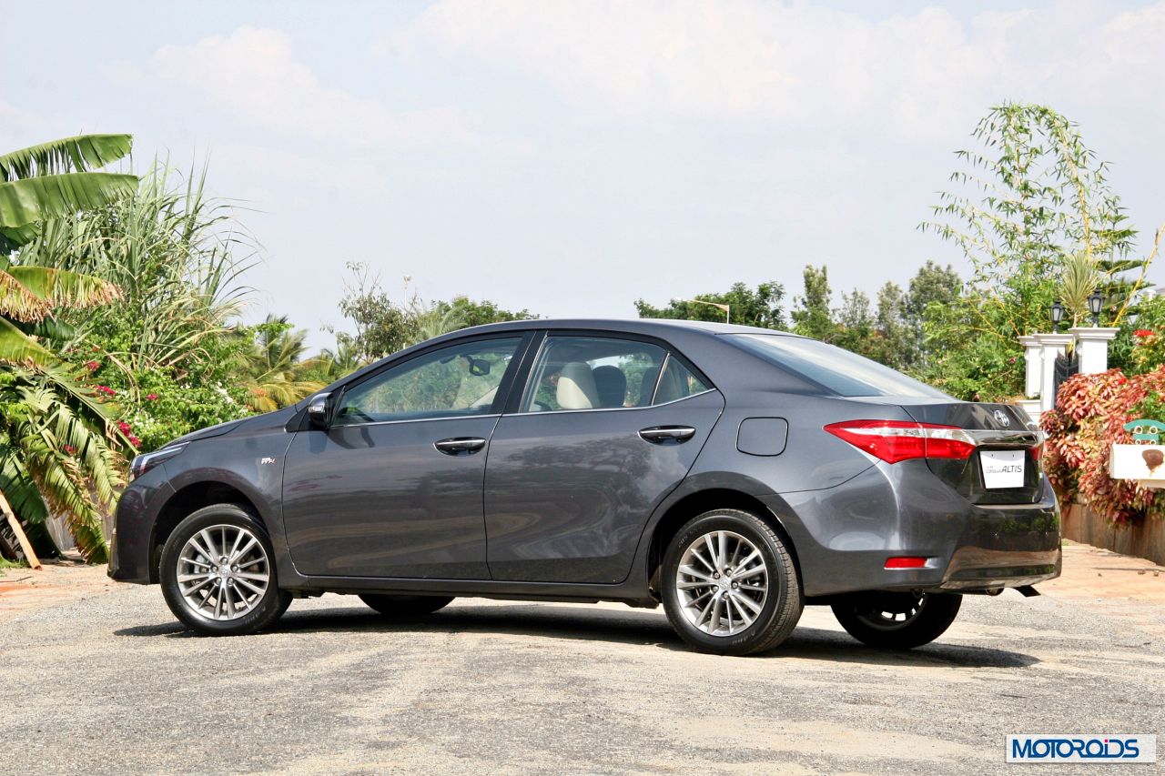 new toyota corolla altis diesel review #4