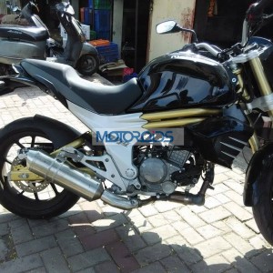 Production-Ready-Mahindra-Mojo-Spotted-9